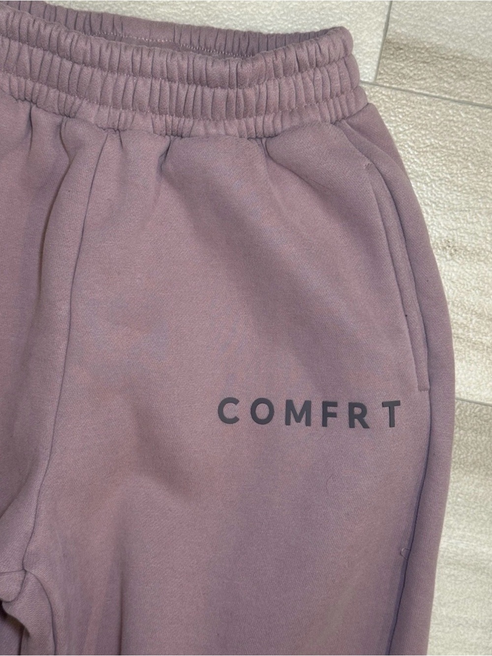 Comfrt Minimalist Chunky Super Soft Mauve
Sweatpants Size XS - Picture 6 of 7